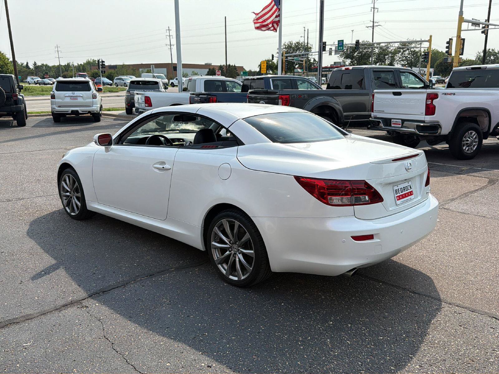 Used 2014 Lexus IS 250C w/ Luxury Package RWD image 31