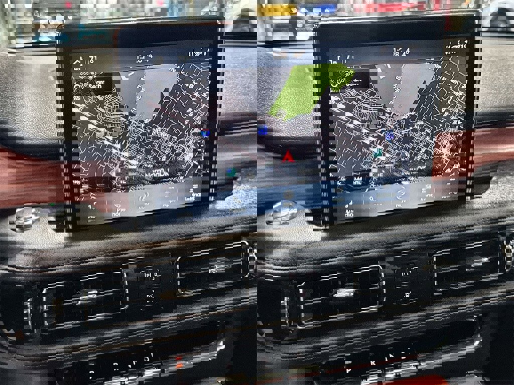 Used 2024 Lincoln Aviator Reserve image 21