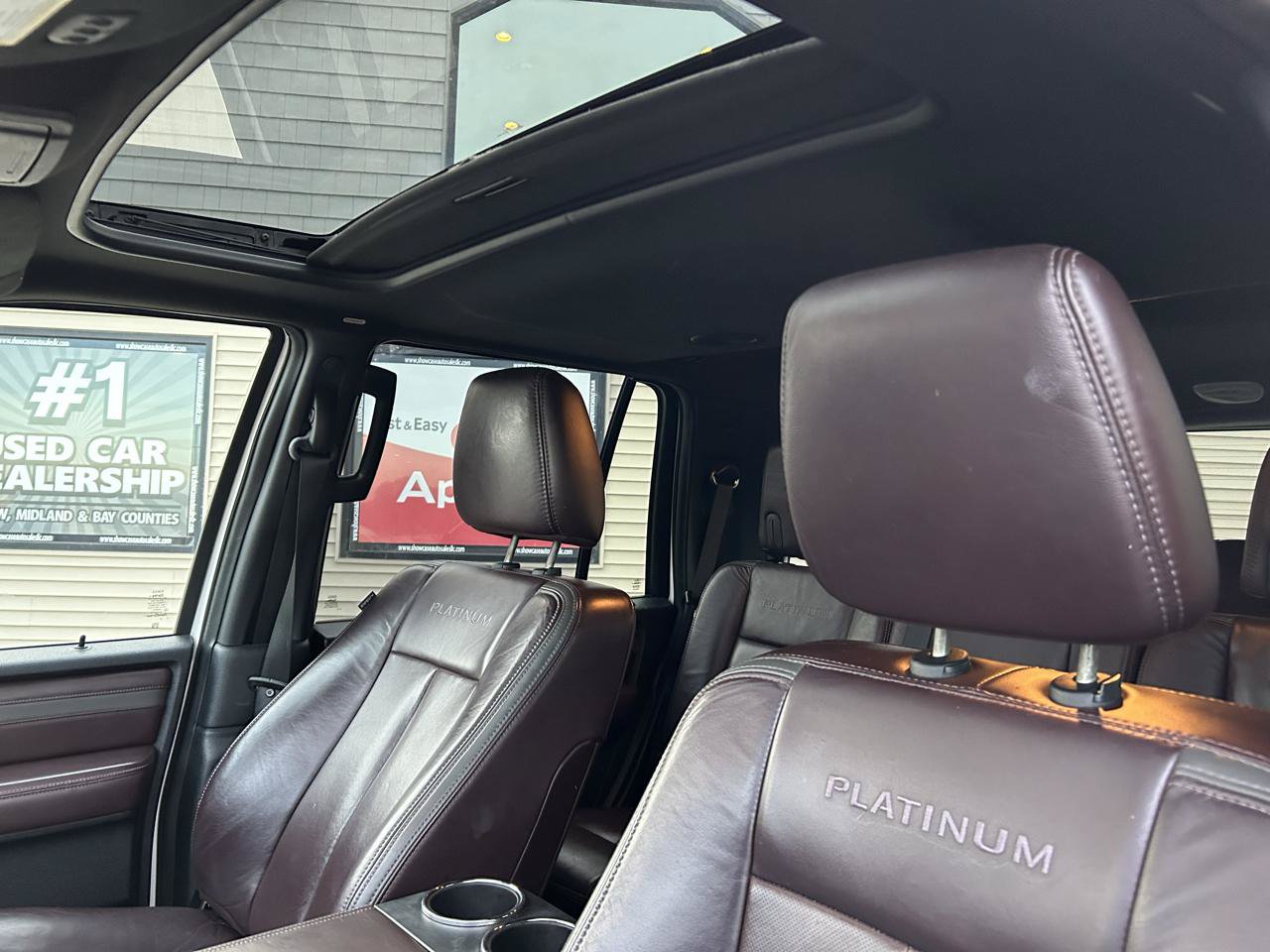 Used 2015 Ford Expedition Platinum AWD/4WD image 19