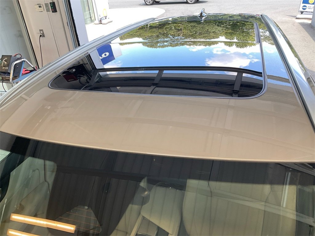 New 2026 Volvo V60 B5 Cross Country Ultra w/ Protection Package Premier image 17