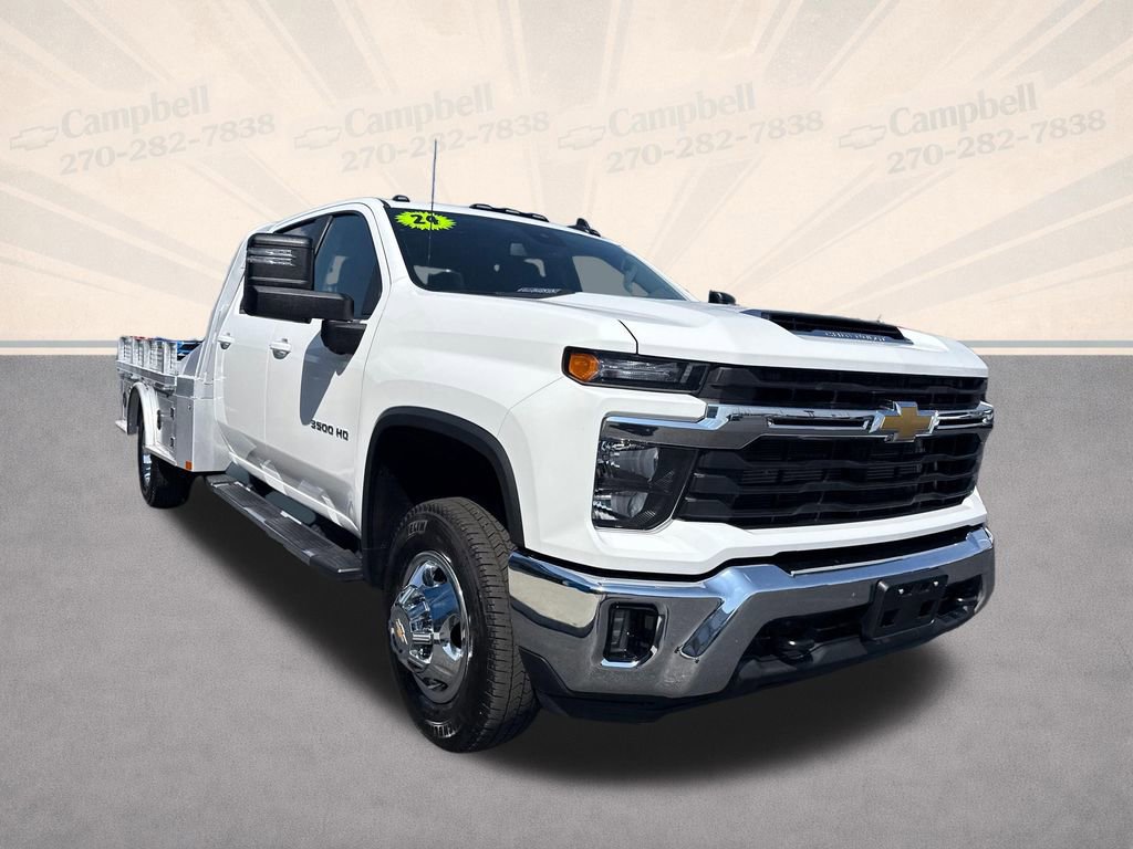 Used 2024 Chevrolet Silverado 3500 LT w/ Convenience Package AWD/4WD image 8