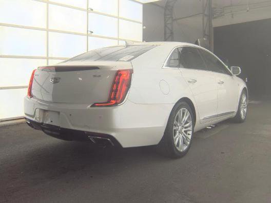 Used 2018 Cadillac XTS Luxury image 2