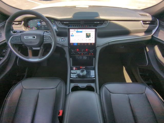 Used 2024 Jeep Grand Cherokee Limited 4xe image 18