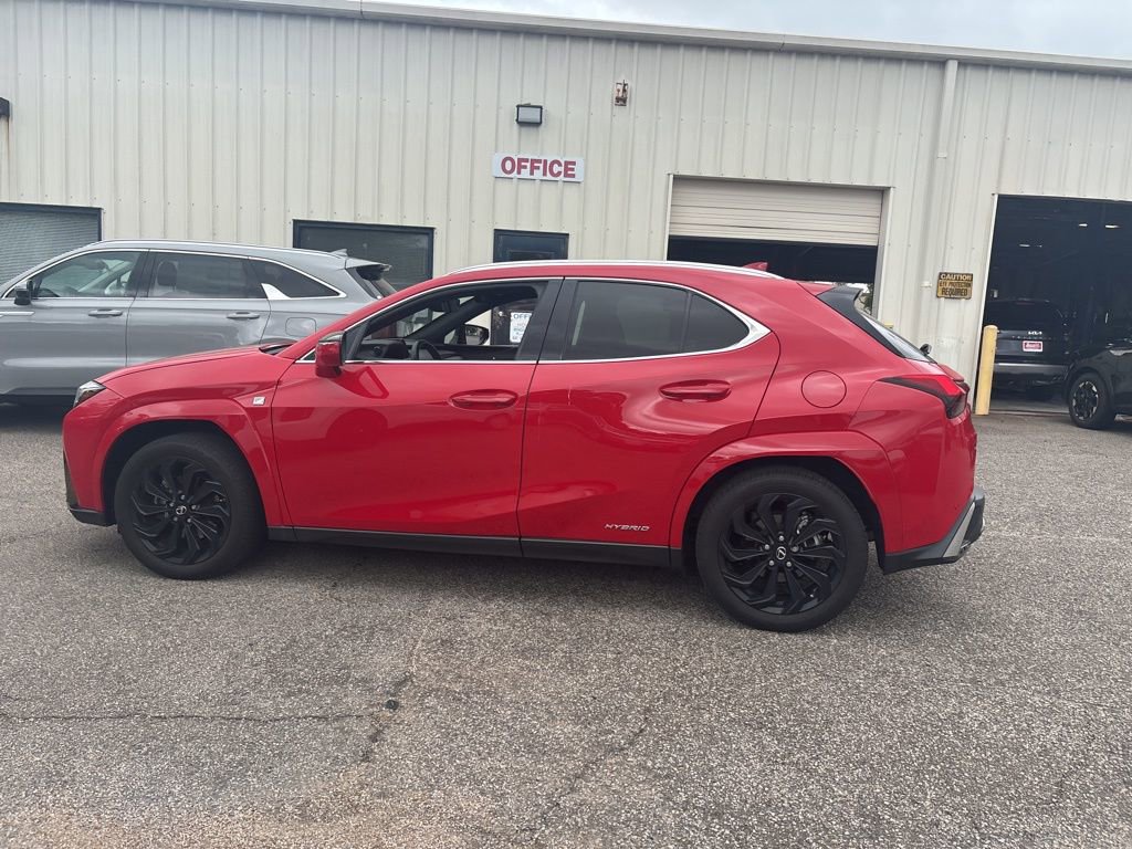 Used 2022 Lexus UX 250h F Sport image 19