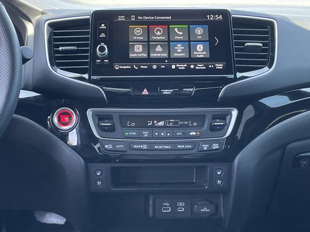 Used 2025 Honda Ridgeline Black Edition image 15