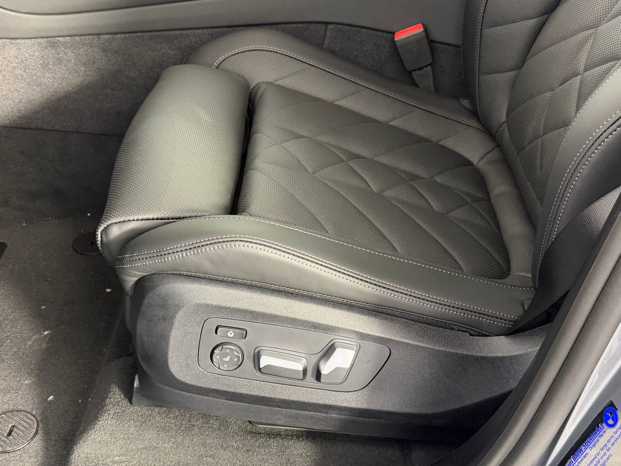 New 2026 BMW X5 sDrive40i w/ M Sport Package RWD image 13