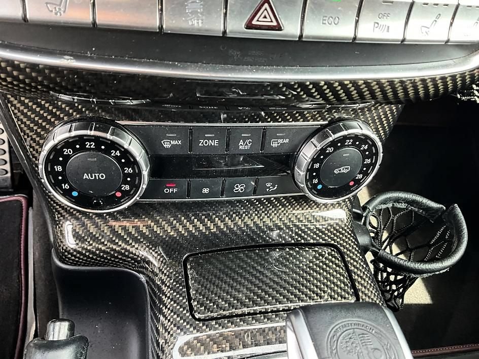 Used 2015 Mercedes-Benz G 63 AMG 4MATIC image 21