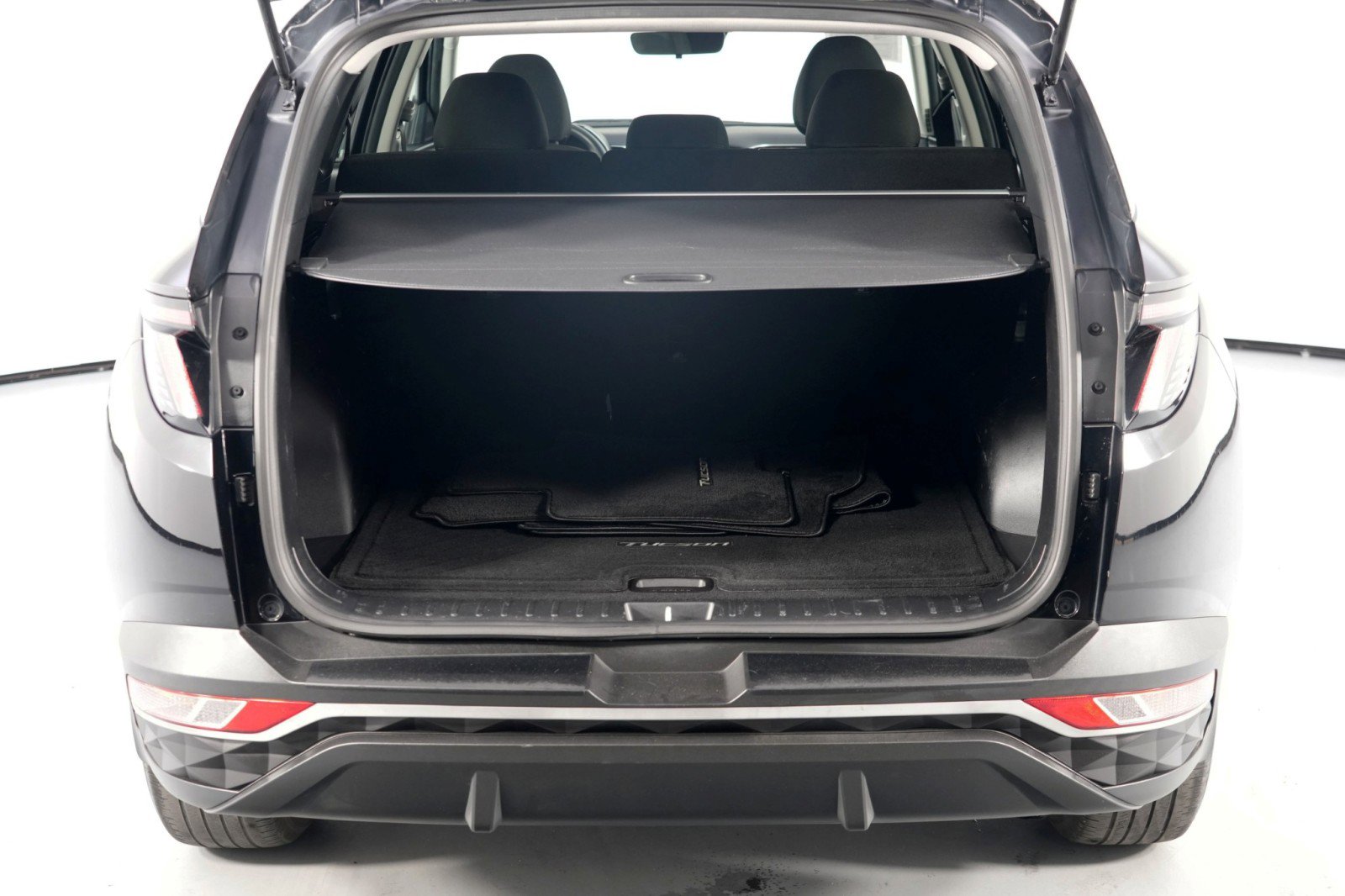 Used 2022 Hyundai Tucson SEL w/ Cargo Package image 9