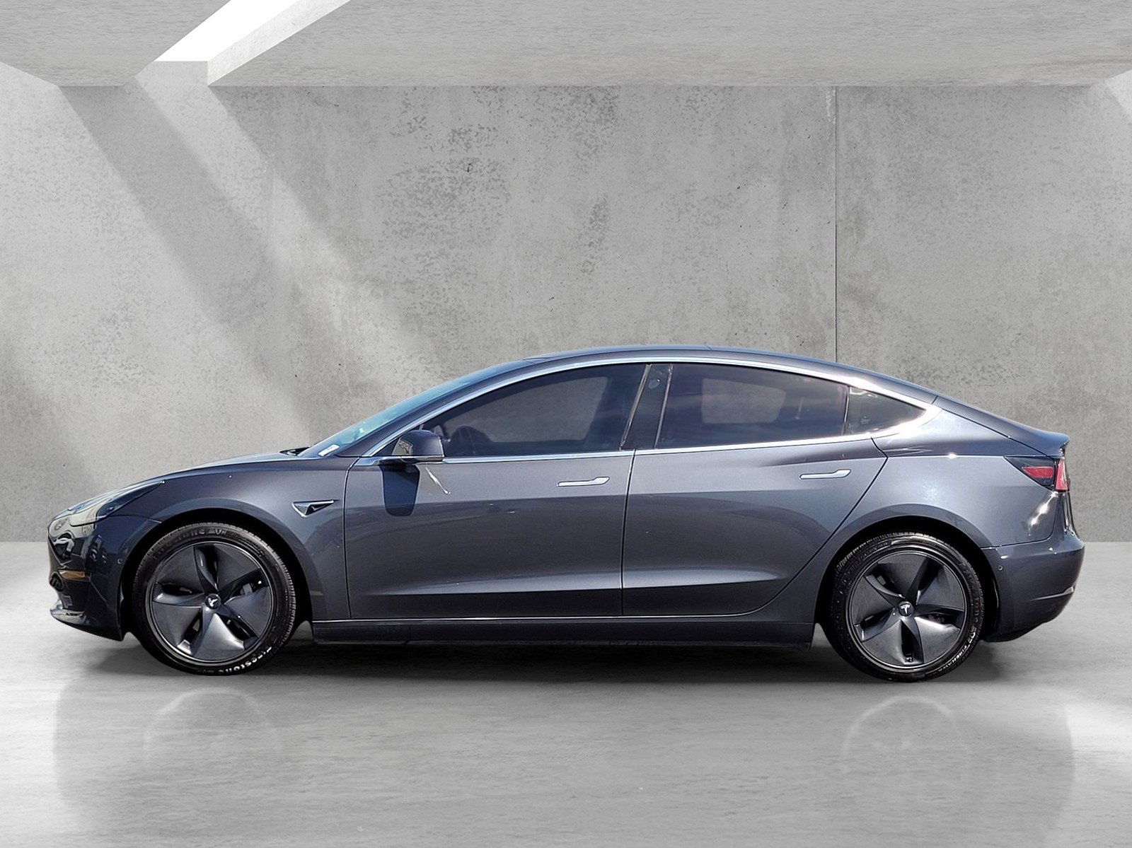 Used 2018 Tesla Model 3 Long Range AWD/4WD image 7