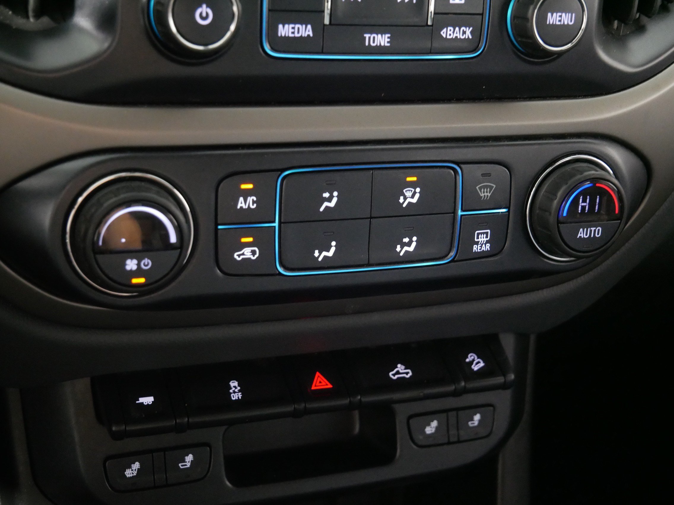 Certified 2017 Chevrolet Colorado Z71 AWD/4WD image 23
