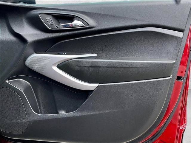 Used 2024 Chevrolet Trax LS FWD image 19