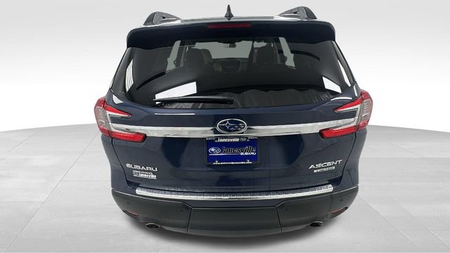 Certified 2025 Subaru Ascent Limited w/ Popular Package #2 image 4