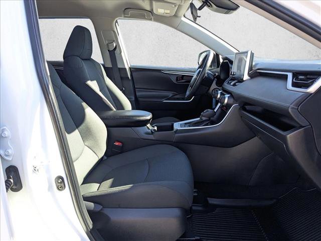Used 2024 Toyota RAV4 LE image 21