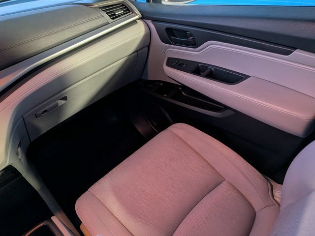 Used 2020 Honda Odyssey EX image 15