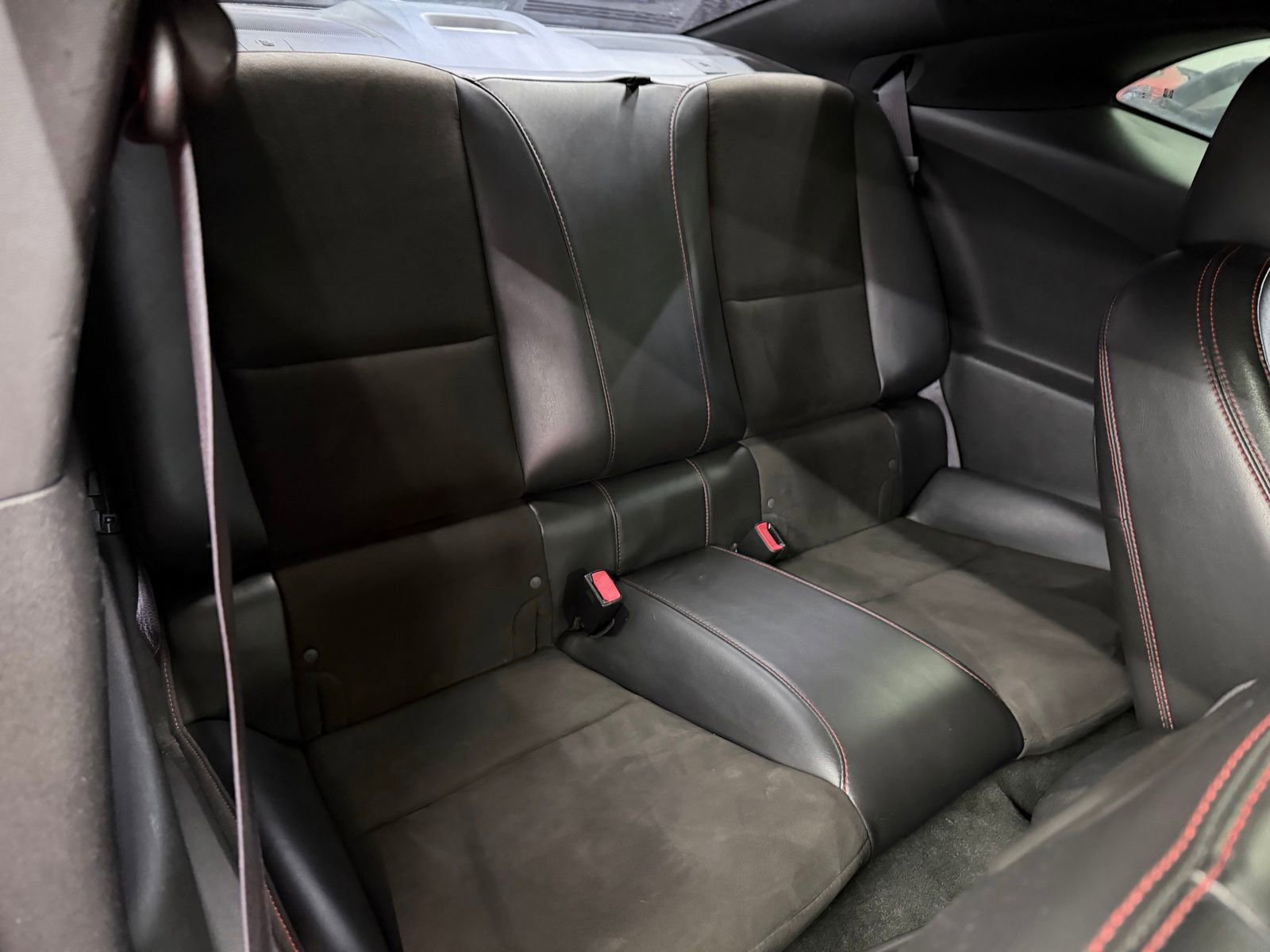 Used 2013 Chevrolet Camaro ZL1 image 23