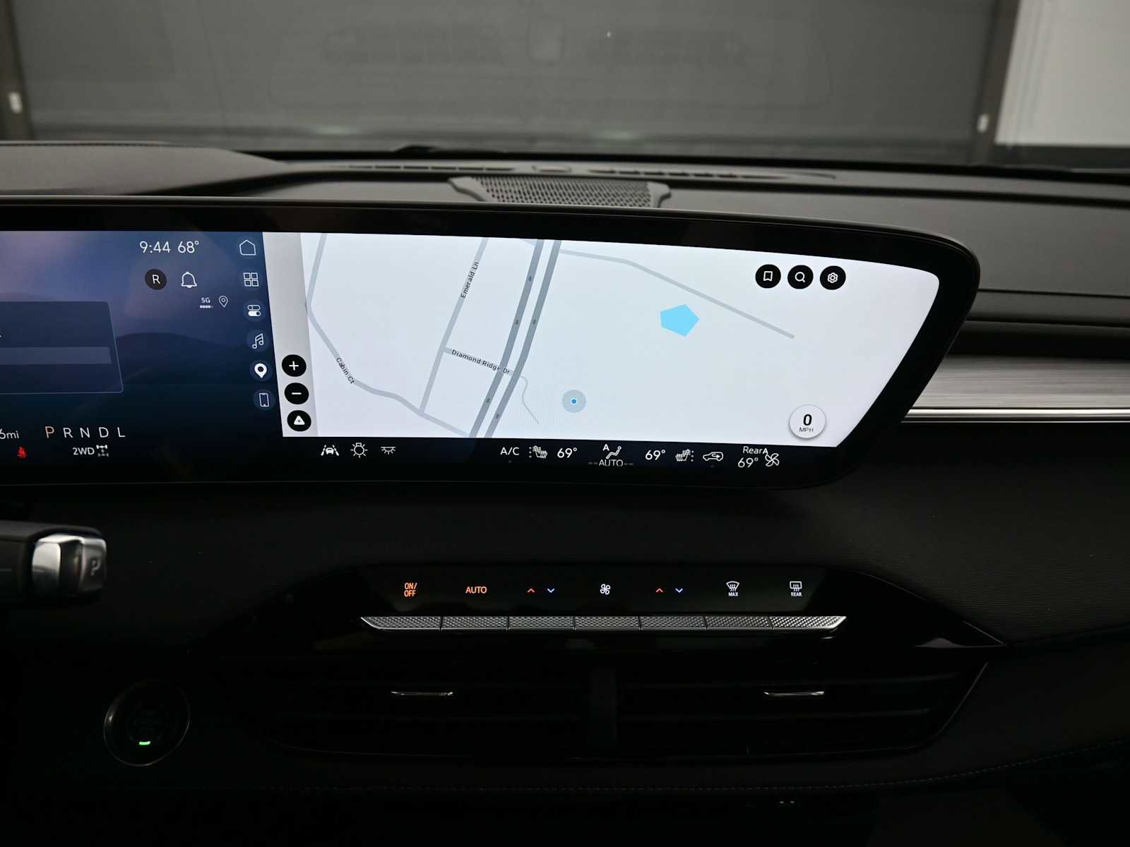 Used 2025 Buick Enclave Preferred w/ Power Package image 20