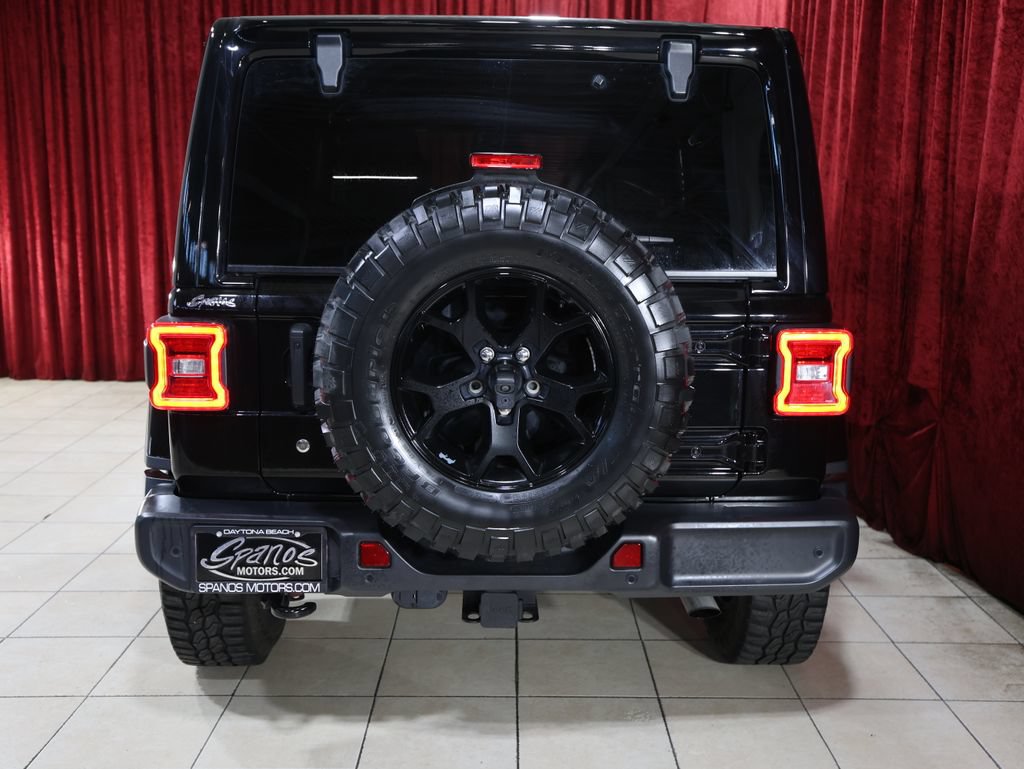 Used 2019 Jeep Wrangler Unlimited Sahara w/ Quick Order Package 24M Moab AWD/4WD image 10