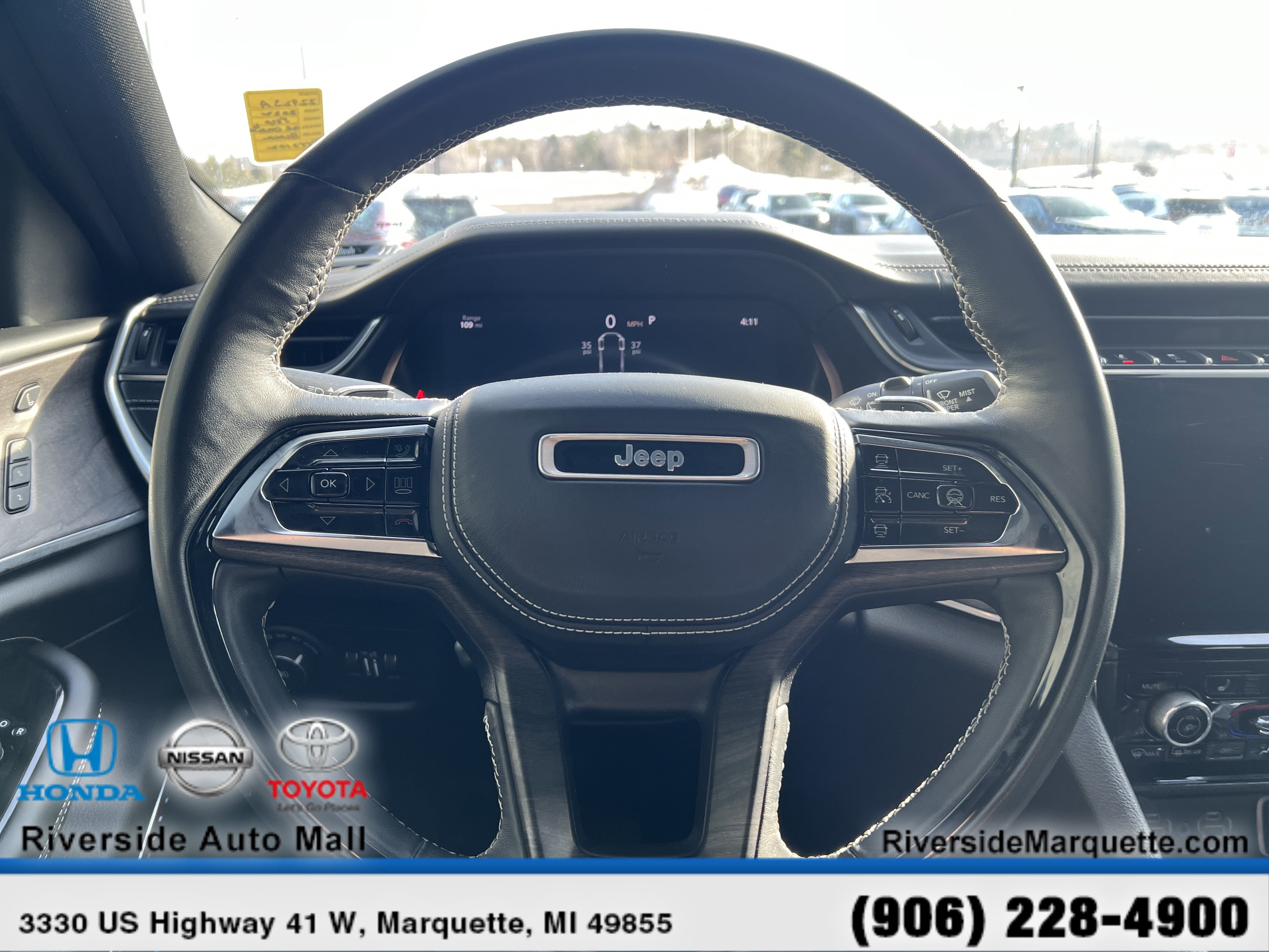 Used 2022 Jeep Grand Cherokee L Overland w/ Advanced Protech Group III image 21