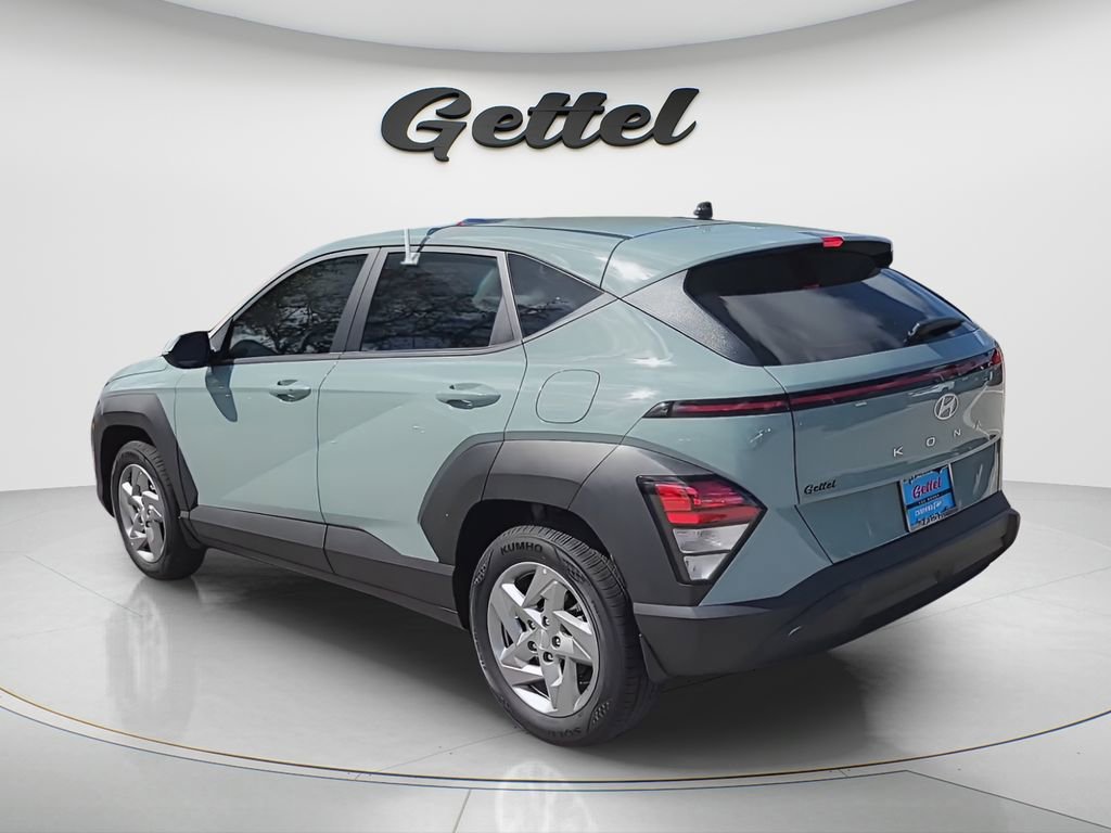 Certified 2026 Hyundai Kona SE image 3