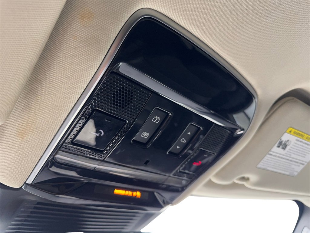Used 2023 Land Rover Range Rover SE image 74