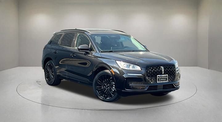 New 2025 Lincoln Corsair Grand Touring w/ Jet Appearance Package AWD/4WD image 1