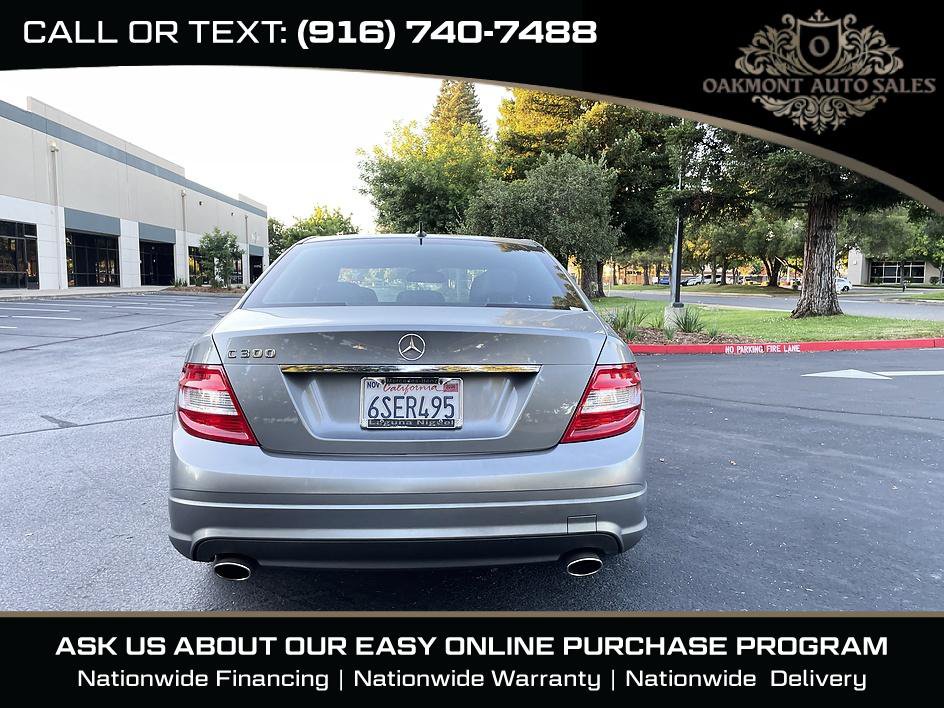 Used 2009 Mercedes-Benz C 300 Sedan image 6