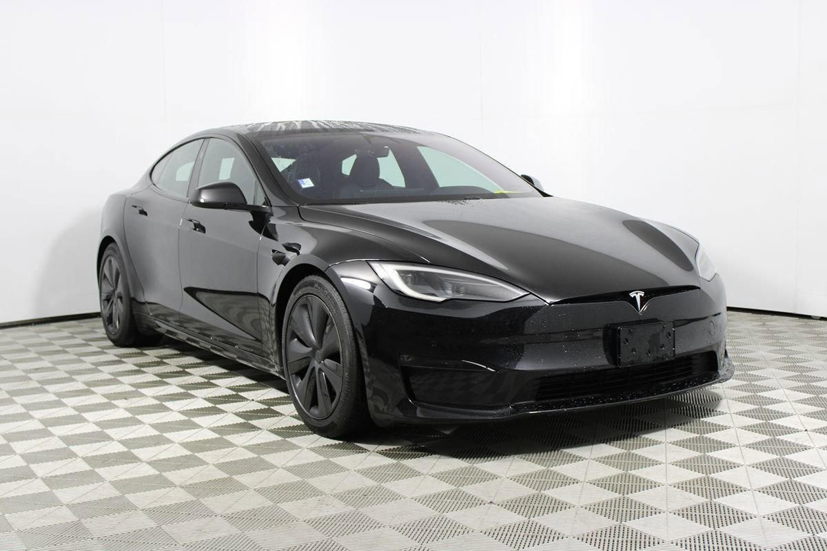 Used 2022 Tesla Model S Plaid AWD/4WD image 31