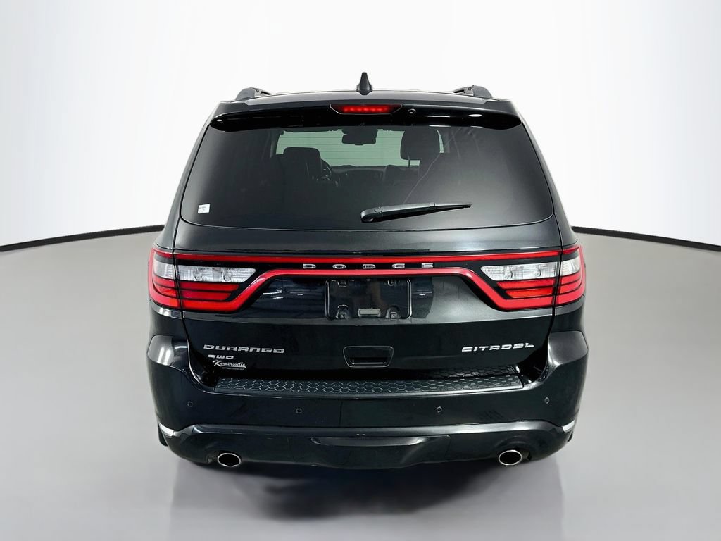 Used 2016 Dodge Durango Citadel w/ Technology Group AWD/4WD image 6