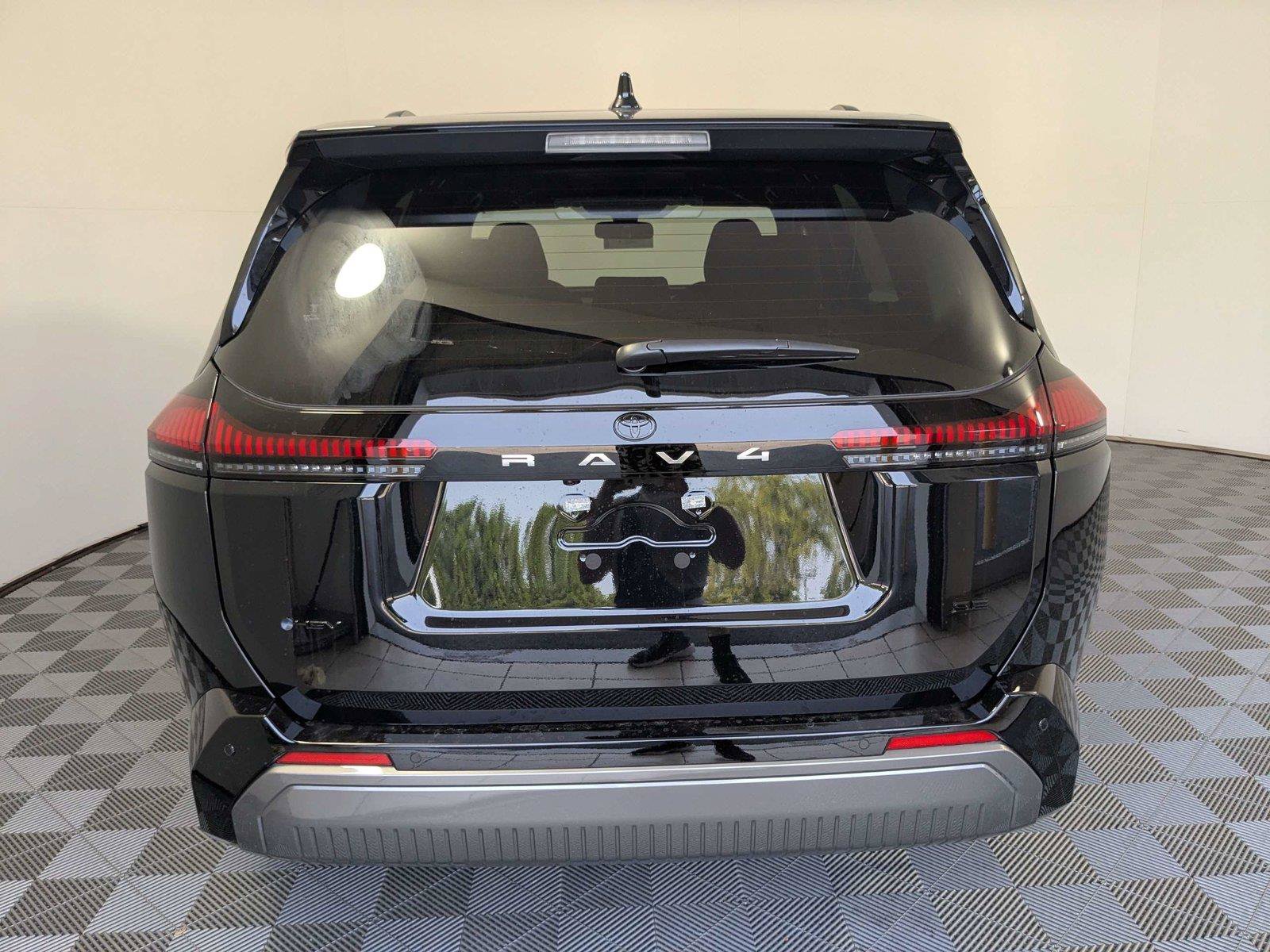 New 2026 Toyota RAV4 SE FWD image 6
