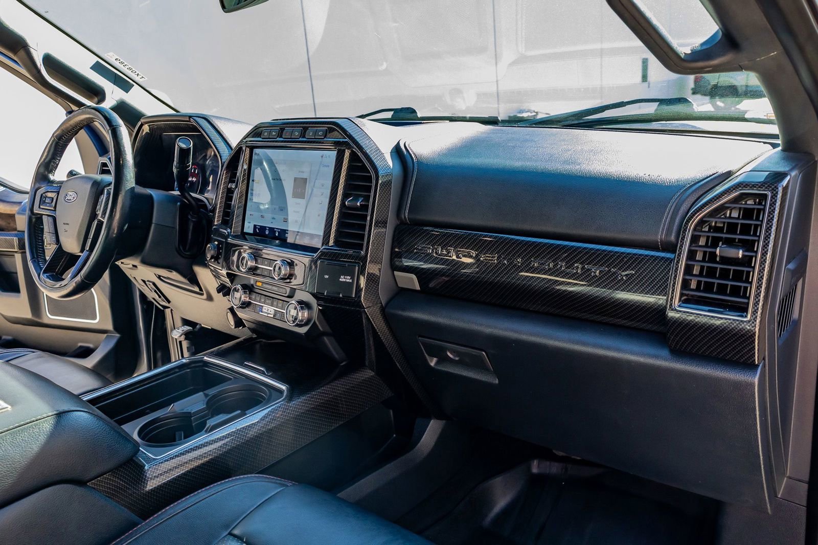 Used 2022 Ford F250 Lariat w/ Lariat Ultimate Package AWD/4WD image 17