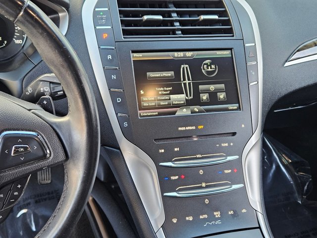 Used 2016 Lincoln MKZ w/ Technology Package image 13
