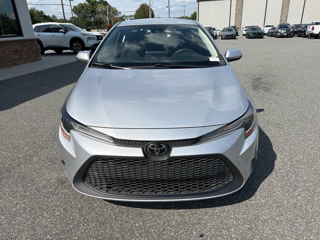 Used 2020 Toyota Corolla LE FWD image 10