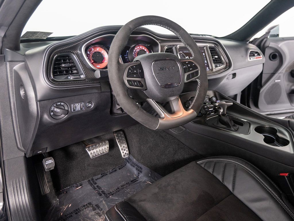 Used 2023 Dodge Challenger SRT Hellcat image 4