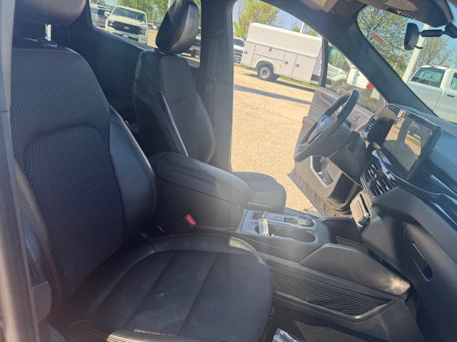 Used 2023 Ford Escape ST-Line Select w/ Tech Pack #2 AWD/4WD image 36