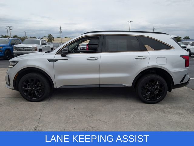 Used 2021 Kia Sorento SX image 4