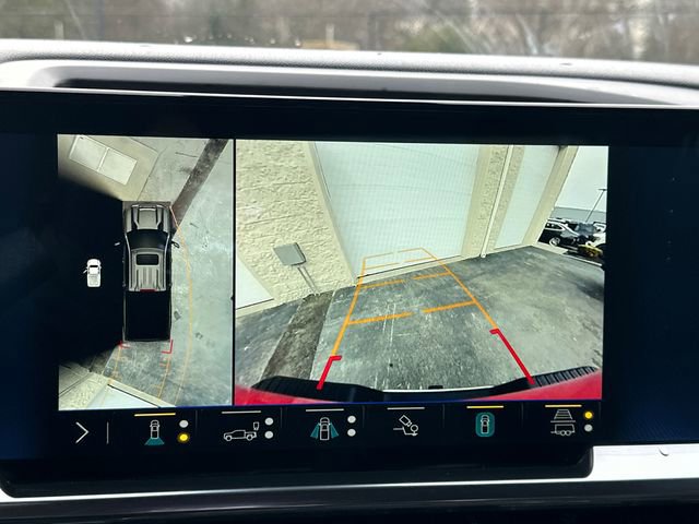 Used 2025 Chevrolet Silverado 2500 LT w/ Safety Package AWD/4WD image 33