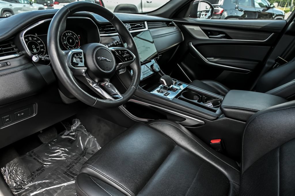 Used 2023 Jaguar F-PACE S AWD/4WD image 14