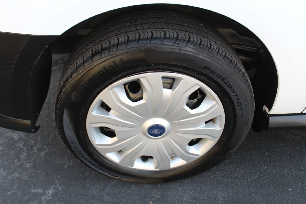 Used 2020 Ford Transit Connect XL image 31