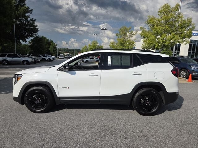 Used 2022 GMC Terrain AT4 w/ Tech Package AWD/4WD image 6