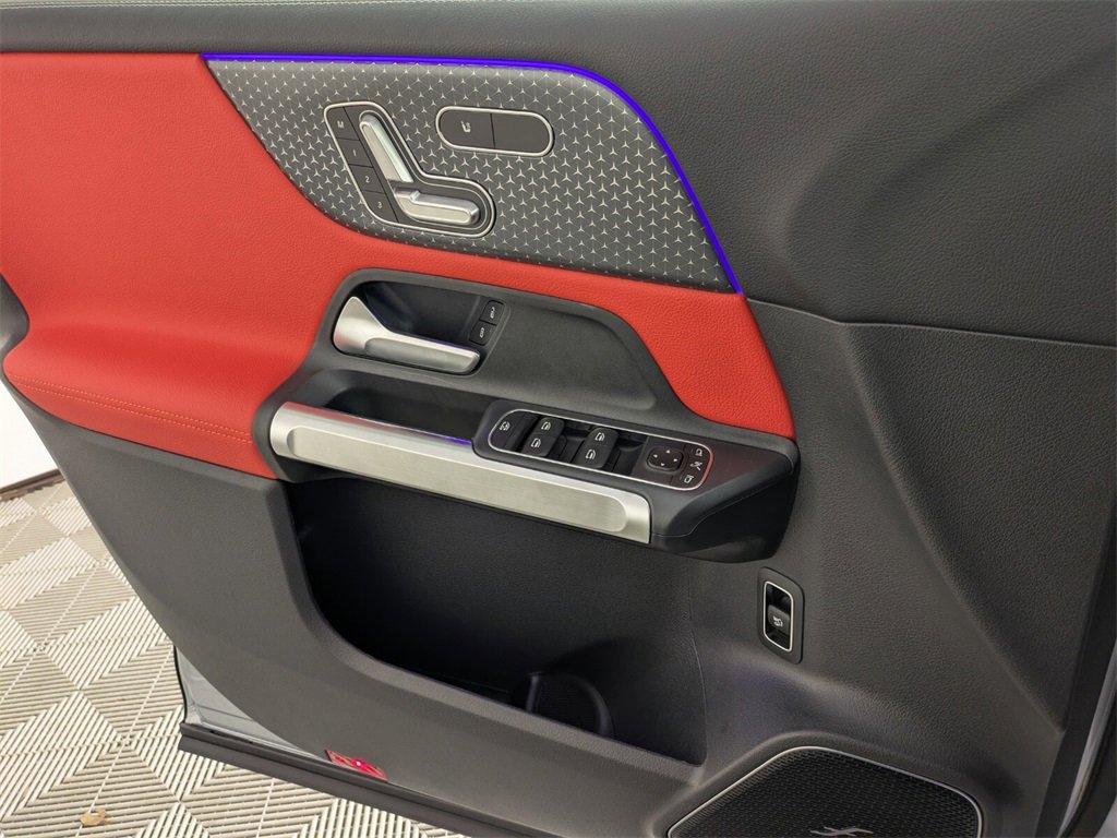 New 2026 Mercedes-Benz GLB 35 AMG 4MATIC image 18