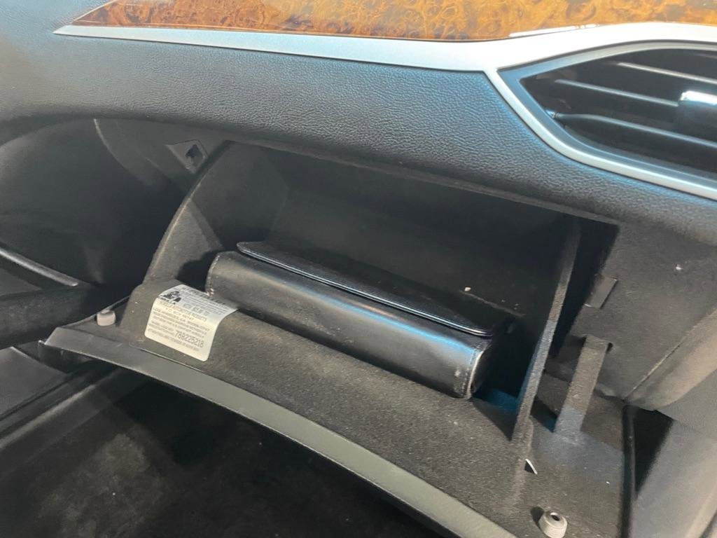 Used 2018 Lincoln MKZ Reserve w/ Technology Package AWD/4WD image 24