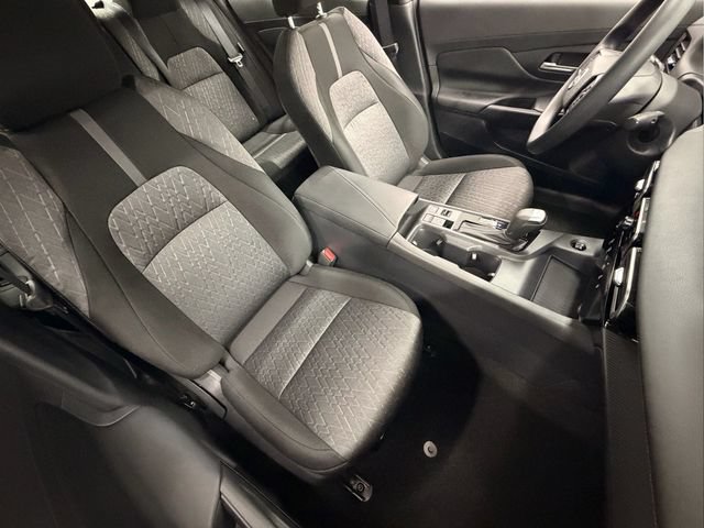 Used 2026 Nissan Sentra SV w/ Floor Mat Package FWD image 22