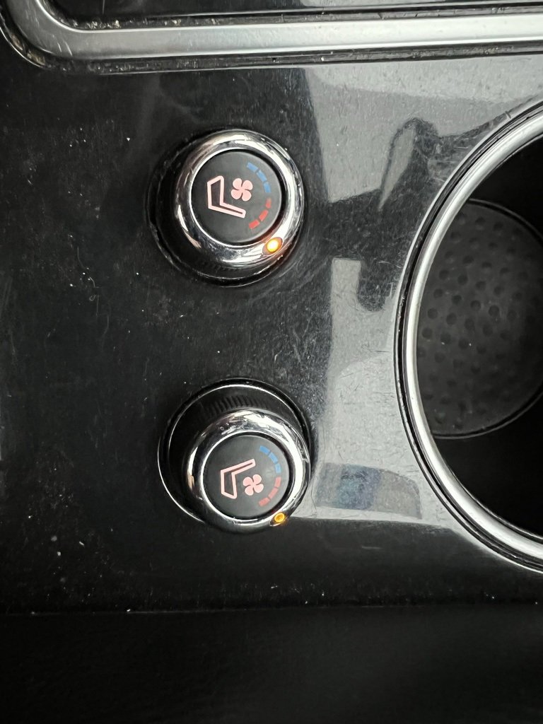 Used 2022 Nissan Maxima SR w/ Sport Mat Group image 40