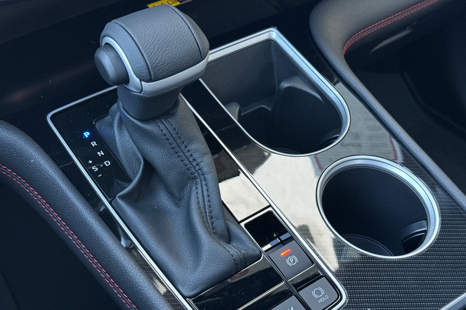 Certified 2025 Toyota Sienna XSE image 29