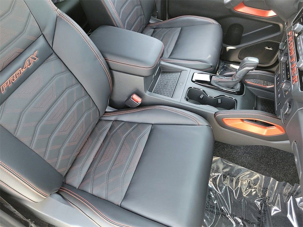 New 2025 Nissan Frontier PRO-4X w/ Pro Premium Package image 14