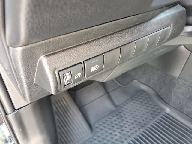 Used 2026 Toyota Corolla XSE FWD image 18