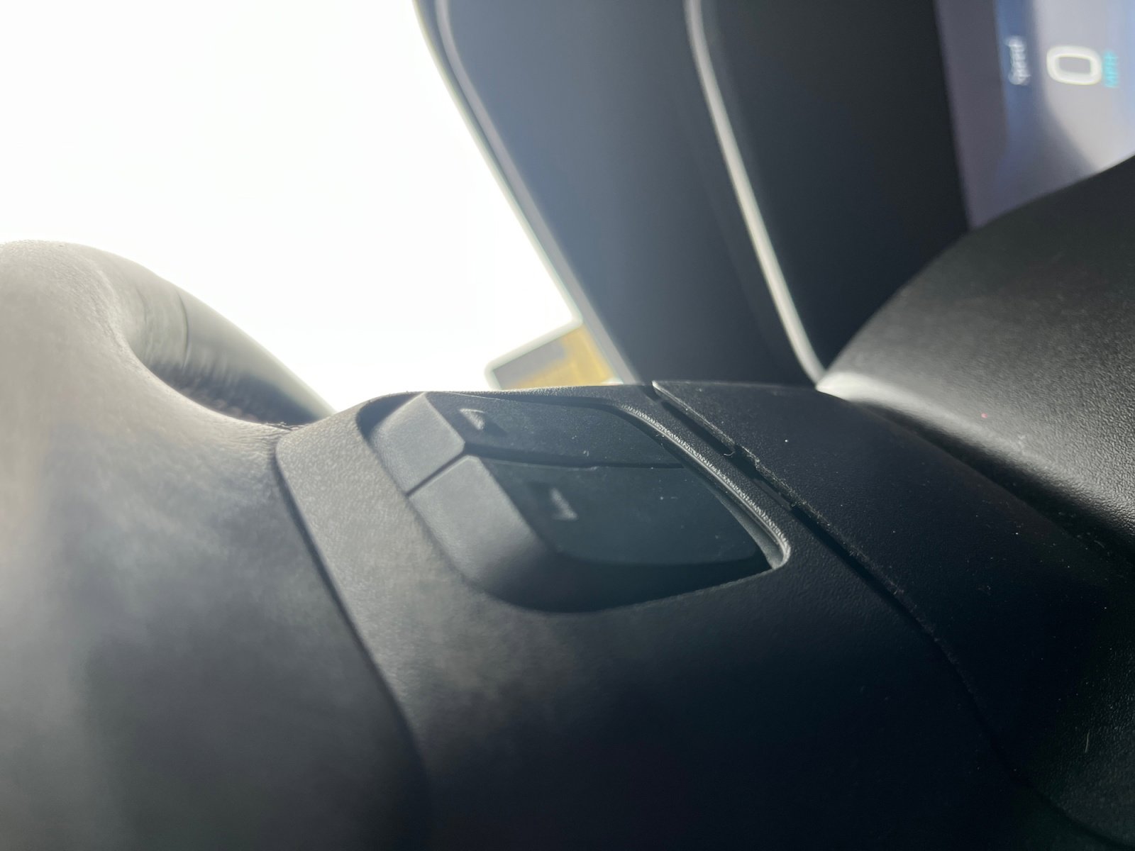 Used 2023 Chevrolet Suburban LT image 15