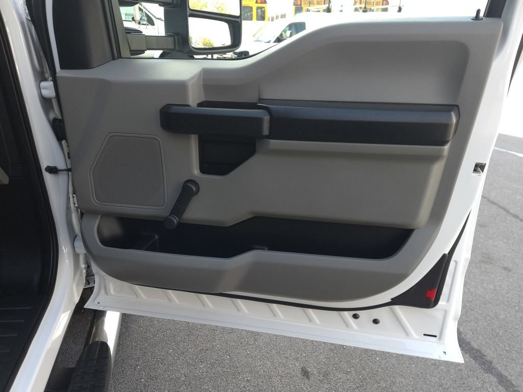 Used 2020 Ford F250 XL AWD/4WD image 15