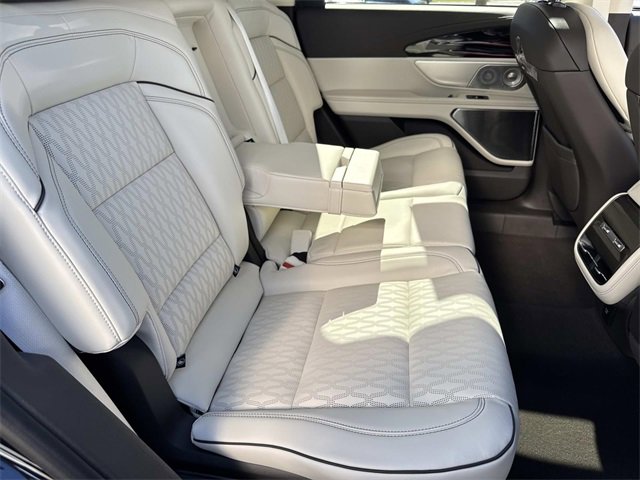 New 2026 Lincoln Nautilus Black Label w/ Jet Appearance Package image 10