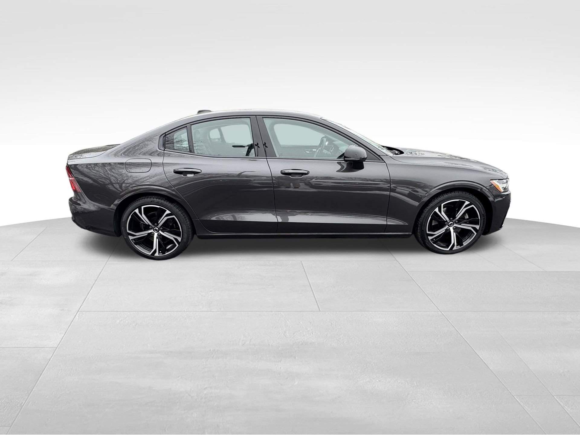 Used 2023 Volvo S60 B5 Core w/ Climate Package image 29